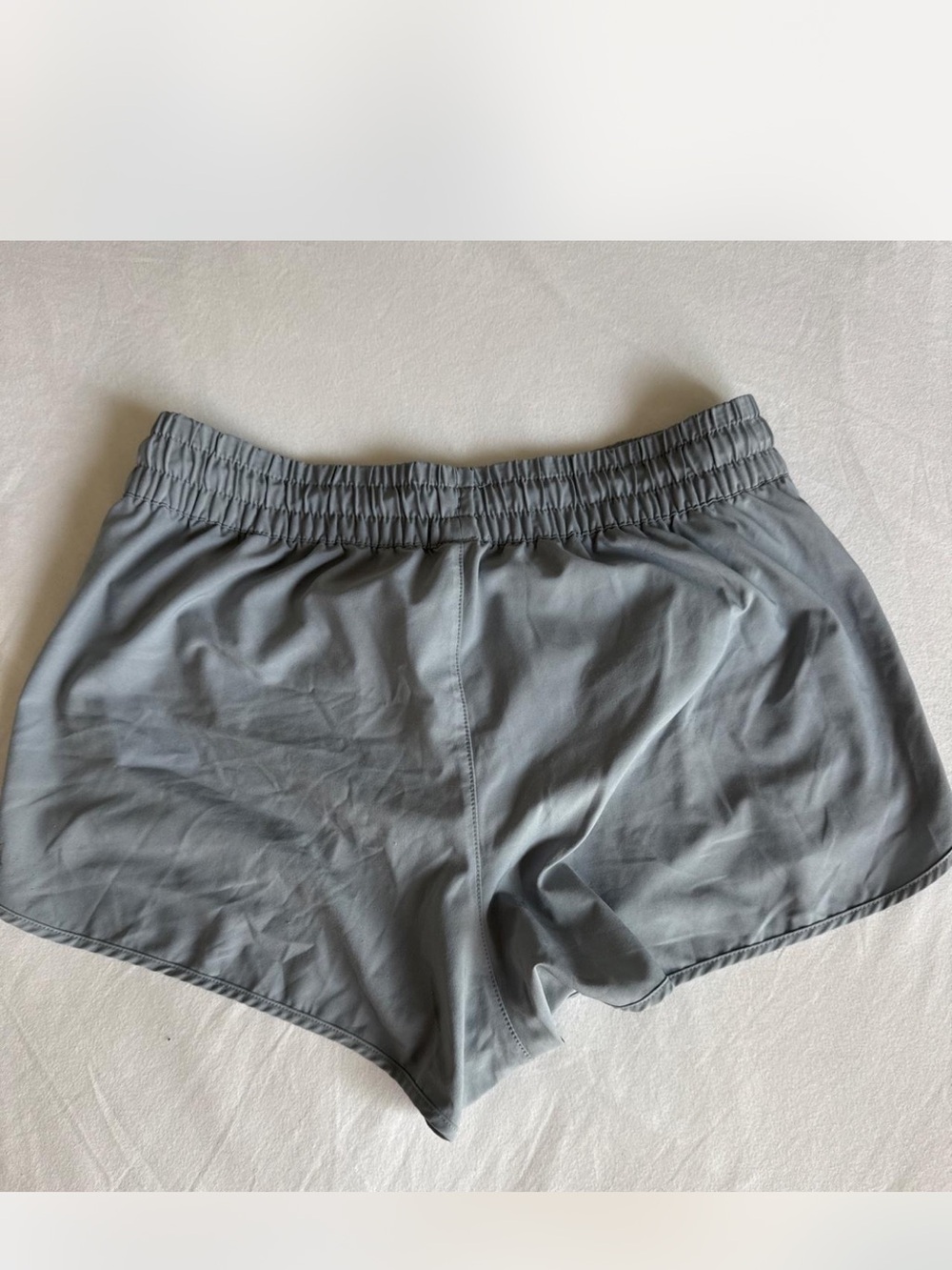 Vuori Women’s Ribbed Tank & Shorts (Size M) - Picture 3 of 5